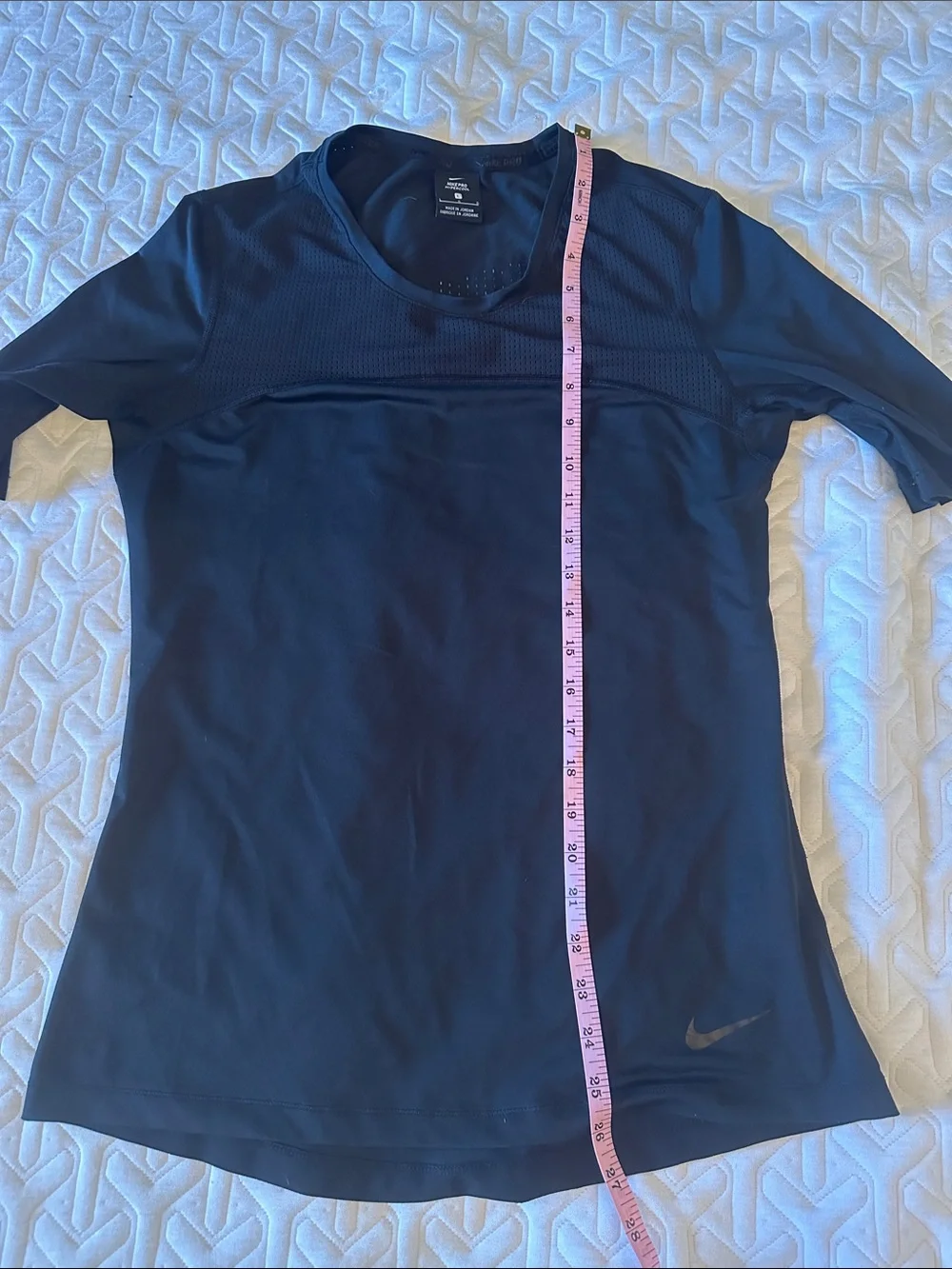 Nike Women’s Short-Sleeve Hypercool Performance Tee